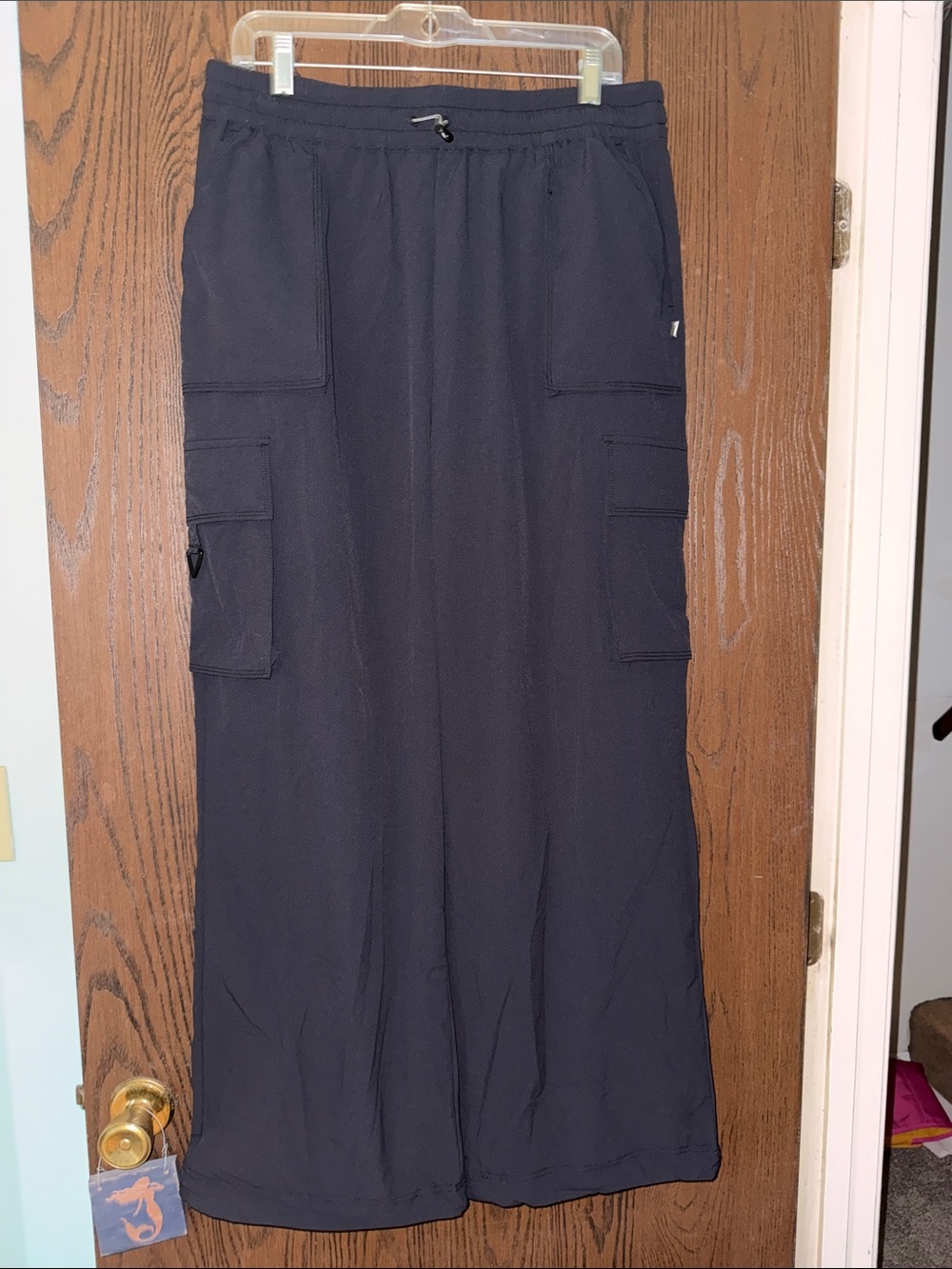 Fabletics Black Wide-Leg Cargo Pants